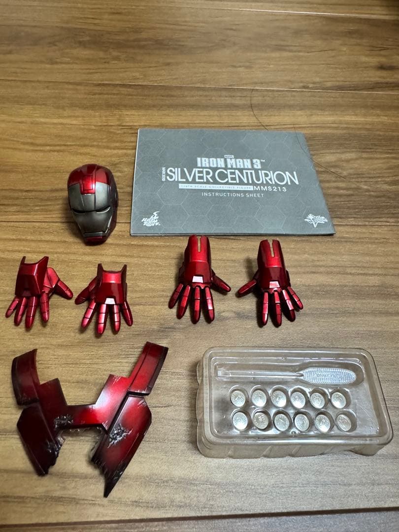 ホットトイズ アイアンマンマーク33シルバーセンチュリオンムービーマスターピース