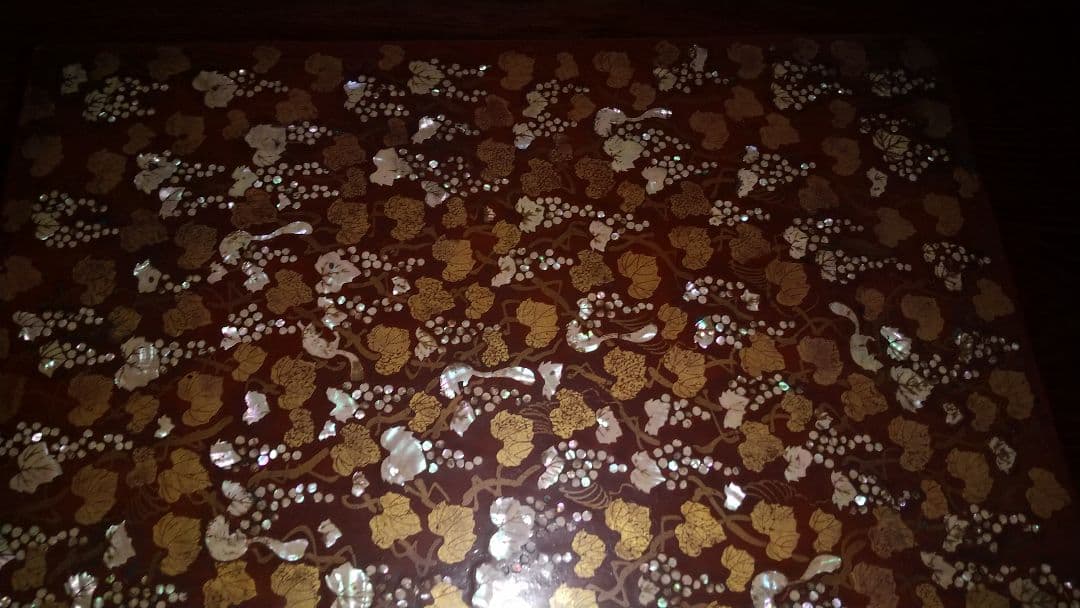 螺鈿 文箱 硯箱 \"栗鼠と葡萄 \" 時代不詳