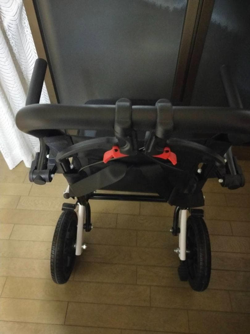 介助用車椅子 折りたたみ式