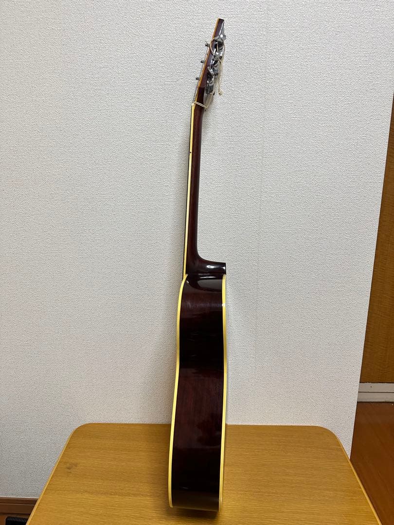 ✨ ビンテージ国産アコースティックギター TAKERARU ✨ 希少モデル