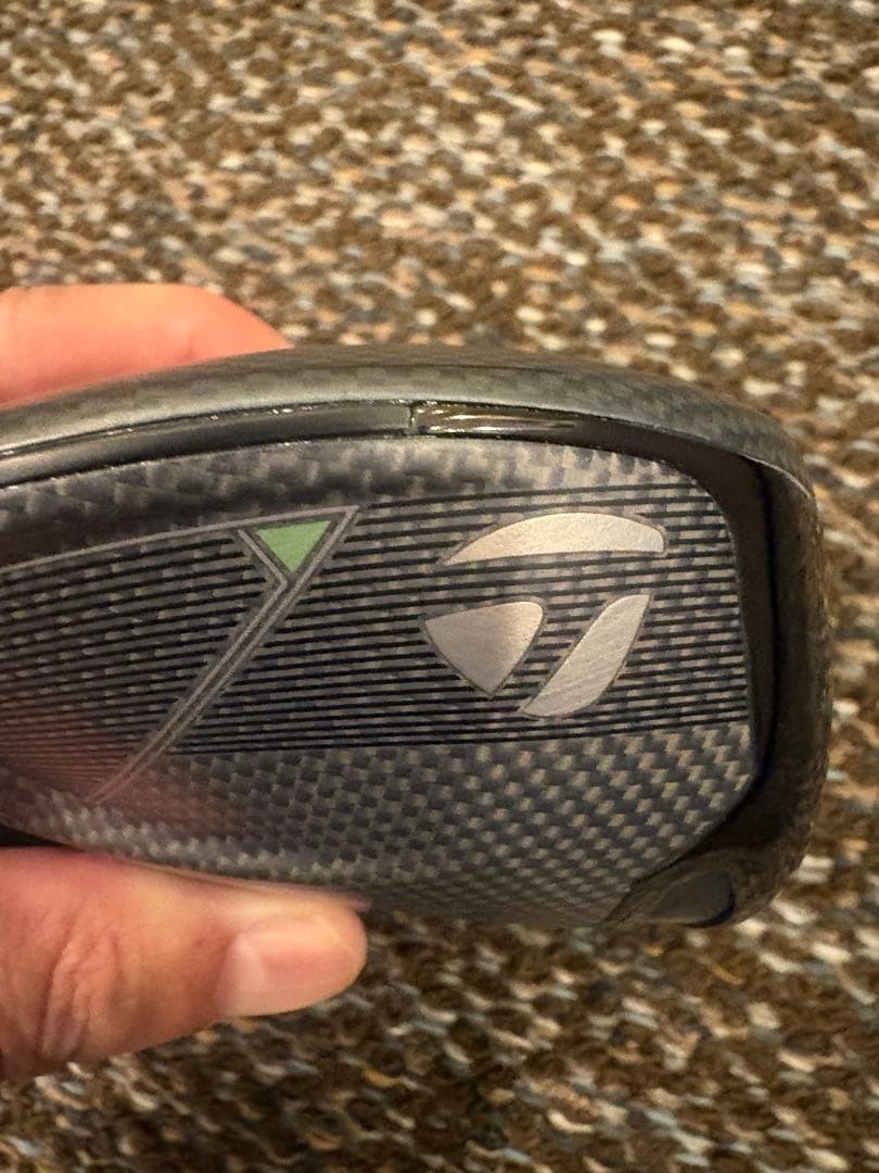 Qi35 10.5° ドライバー　テーラーメイド ヘッドのみ　ヘッドカバー付