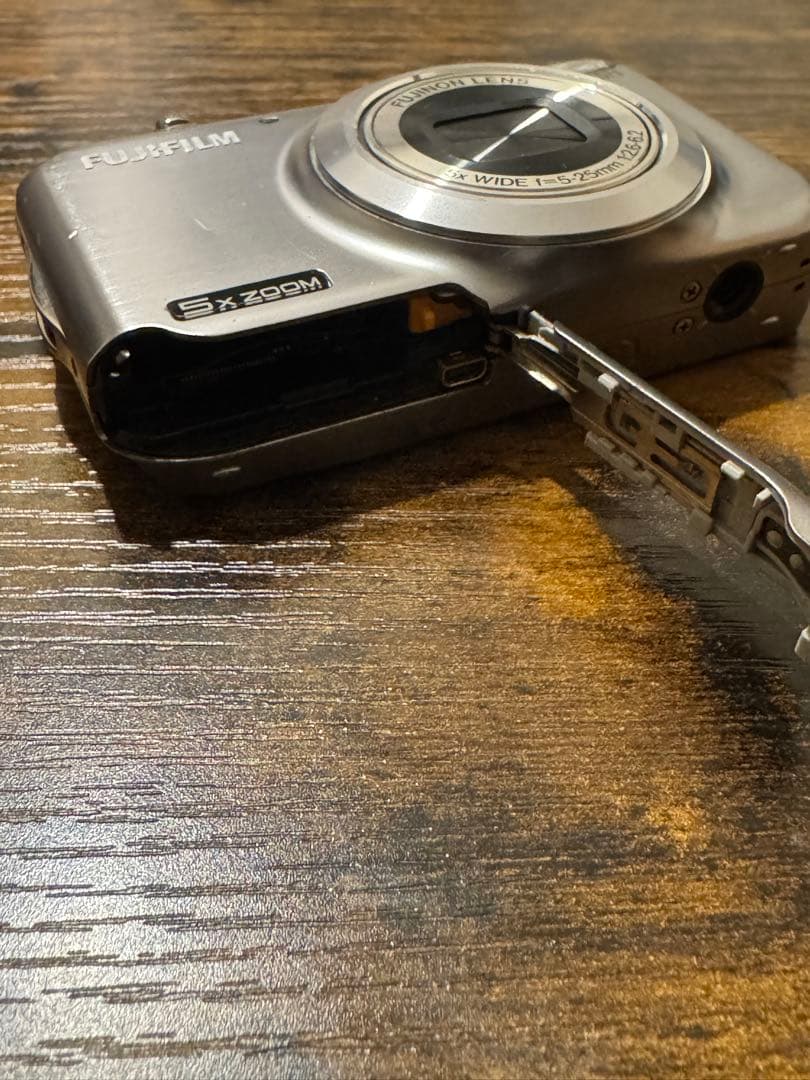 FUJIFILM FinePix JX300 本体