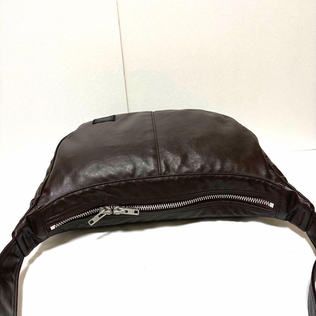 極美品✨ポーター フリースタイル ショルダーバッグ ハーフムーン ブラウン