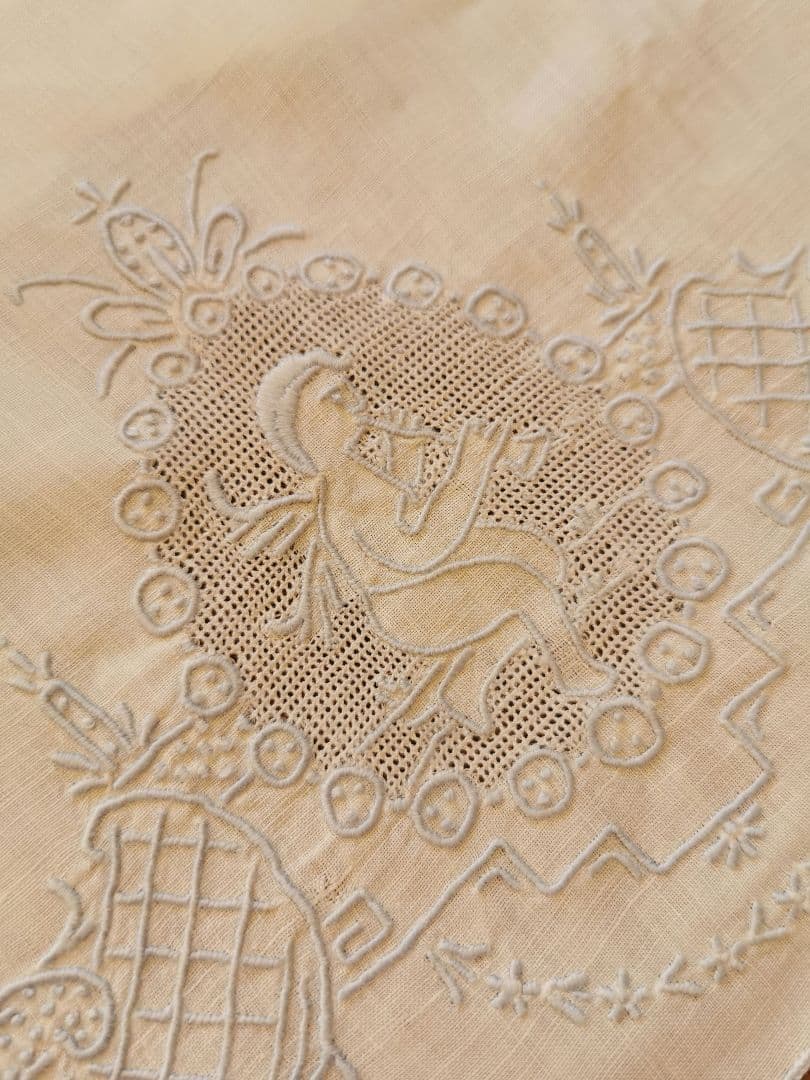 アンティーク アペンツェル刺繍レース 笛を吹く天使 ブルーニードルワーク クロス