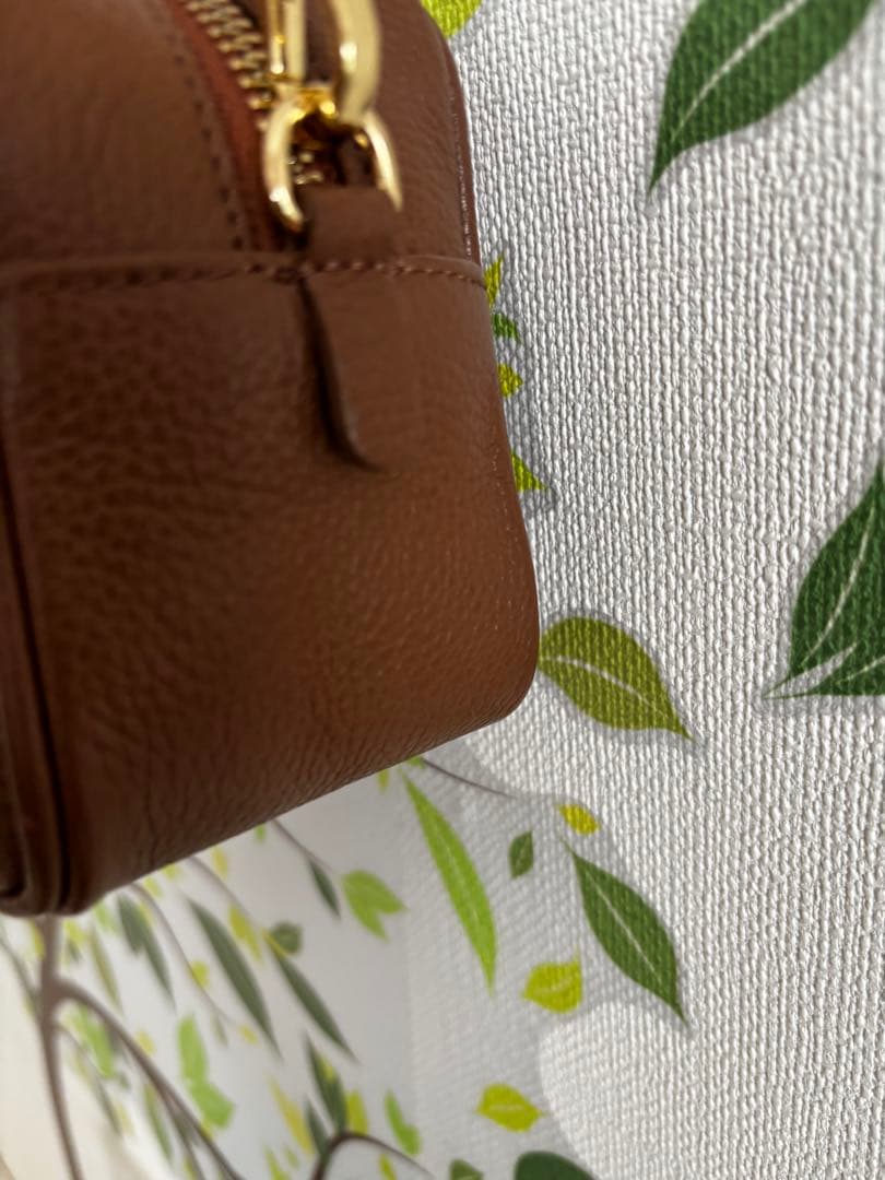 CHRISTIAN VILLA /クリスチャン ヴィラ】スクエアボストン