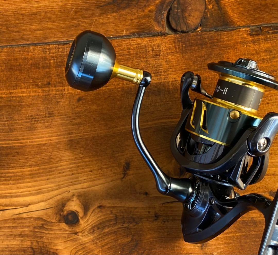 新品未使用　スピニングリール　5000番　ショアジギング　サーフ　ジギング