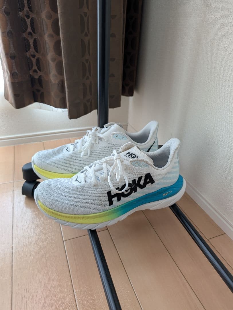 スパイク・シューズ HOKA ONE ONE MACH5 28cm