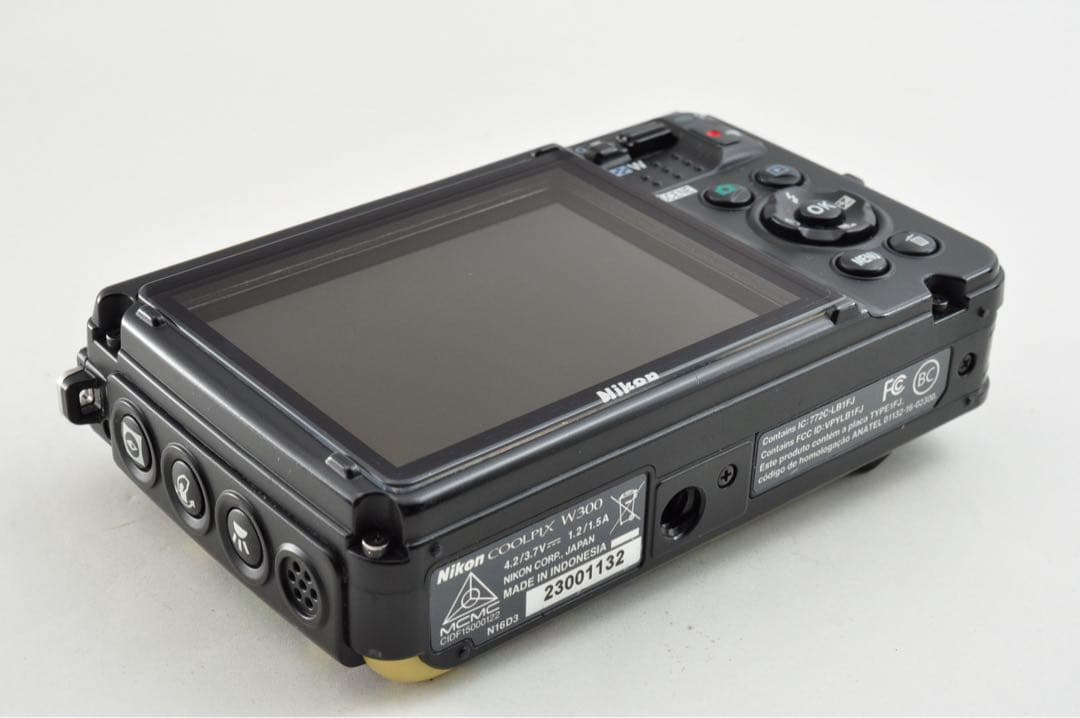 Nikon COOLPIX W300 カモフラージュ 防水 デジタルカメラ
