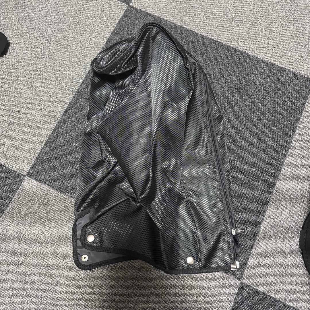 リョウ　スリクソン　バッグ