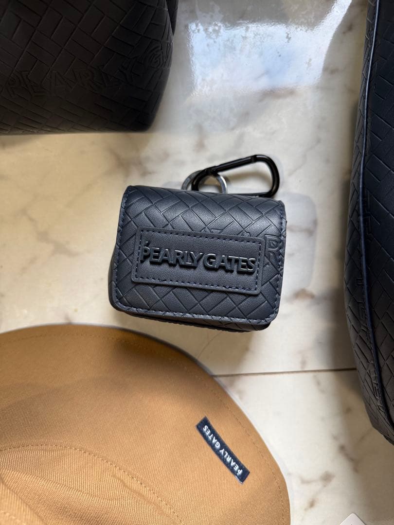 PEARLY GATES ロッカーバッグ・カートバッグ・など、ハット付5点セット