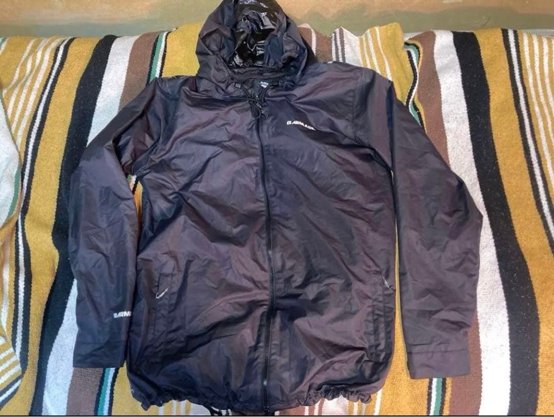 ARMADA XL フードウインドブレーカー