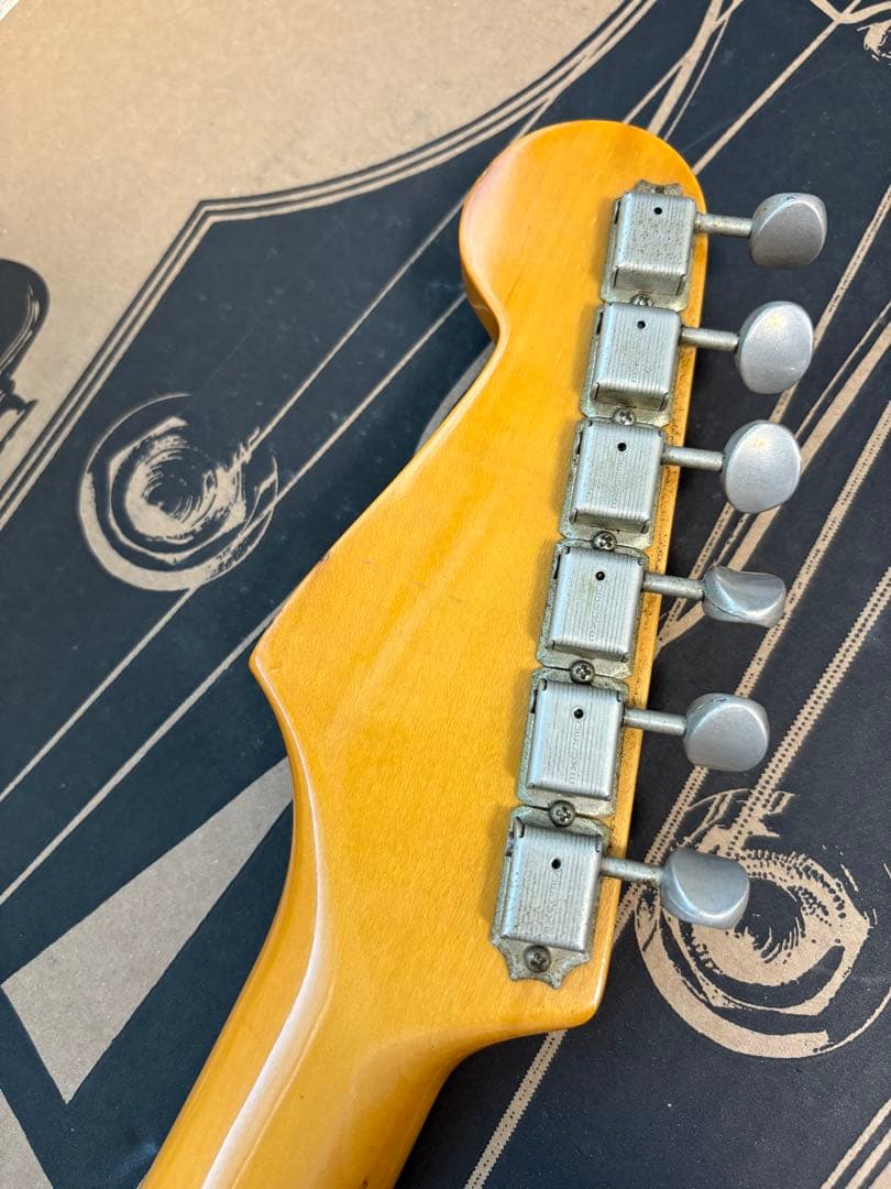 Fernandes RST-50 リバイバル ストラト 消えロゴ