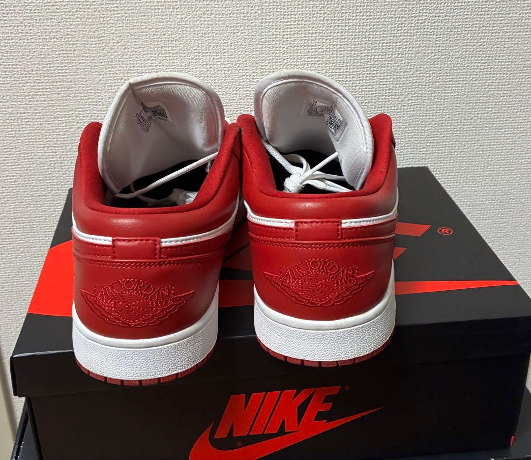 ナイキ エアジョーダン1 ロー \"ジムレッド/ホワイト\"