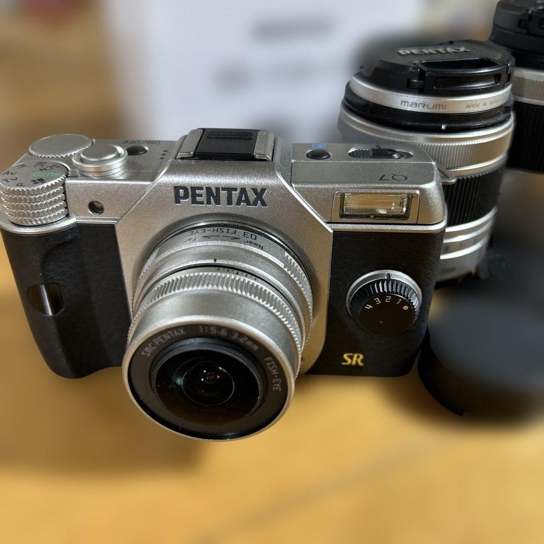 PENTAX Q7【中古品】充電器バッテリーデジタル一眼レフ レンズ3本付き