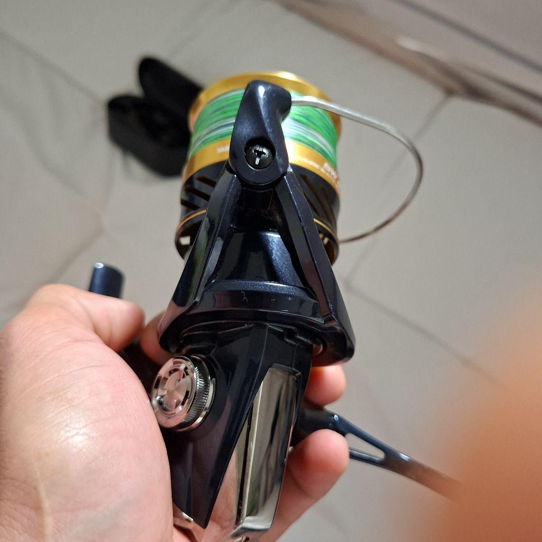 SPHEROS SW 4000XG スピニングリール