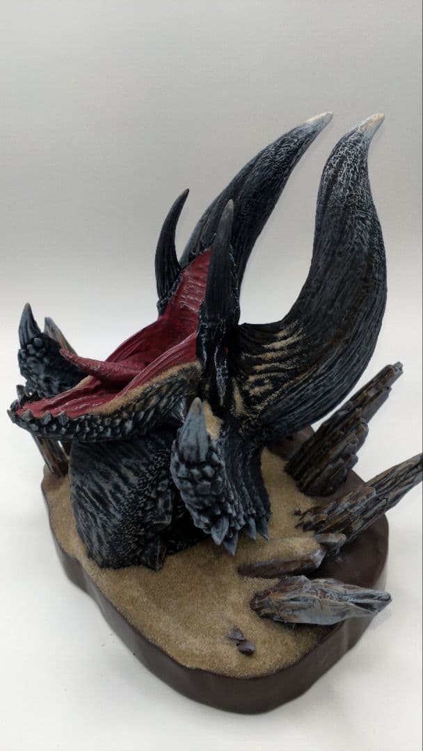 モンスターハンター ディアブロス亜種 フィギュア マルチスタンド 約20cm