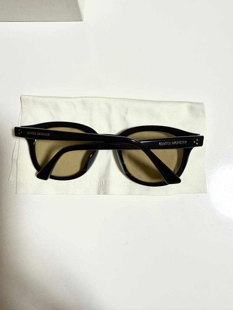 GENTLE MONSTERサングラスJade 01(BR)