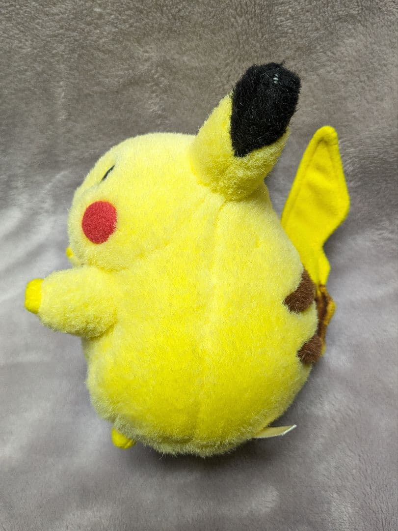 TOMY ピカチュウ ぬいぐるみ 当時