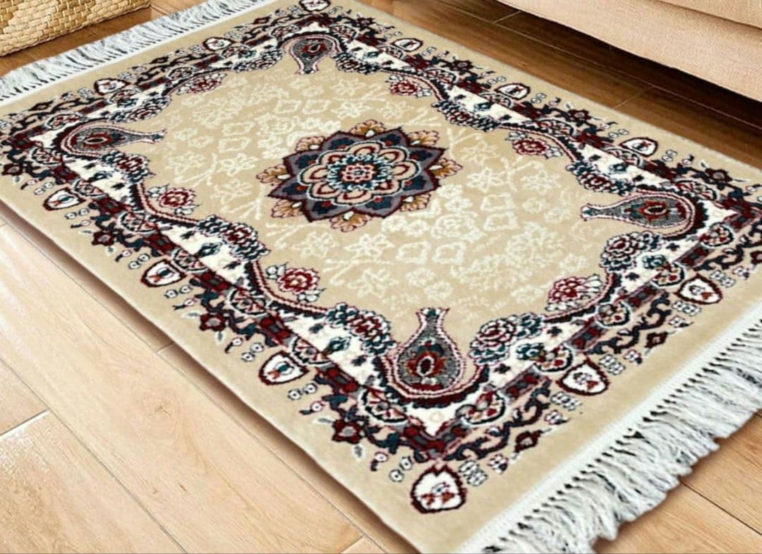 カーシャーン　絨毯　新品未使用　150ｘ100ｃｍ kashan　カーペット