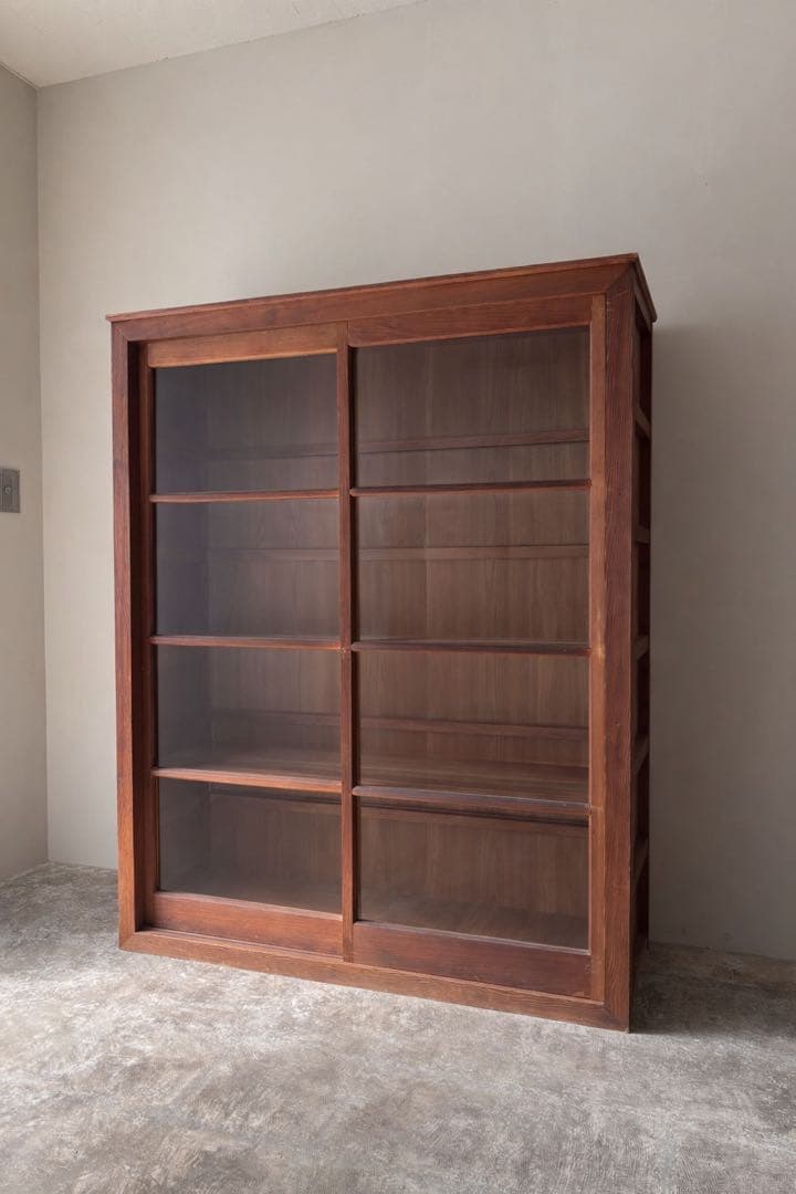 古い水屋　食器棚　ガラス棚　本棚　ガラスケース ショーケース　什器　天然木 1