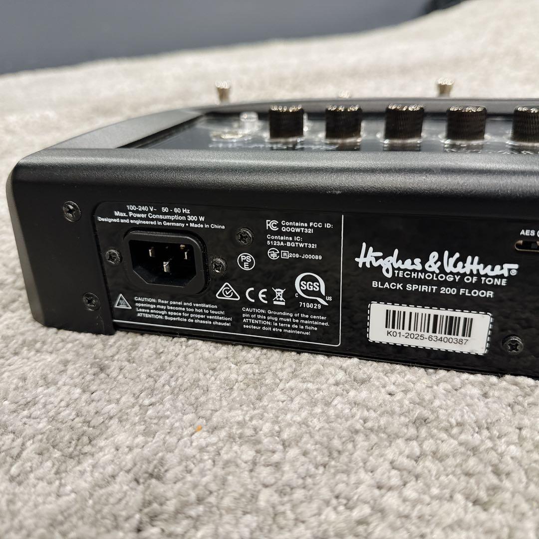 ギター Hughes & Kettner BLACKSPILIT 200 FLOOR