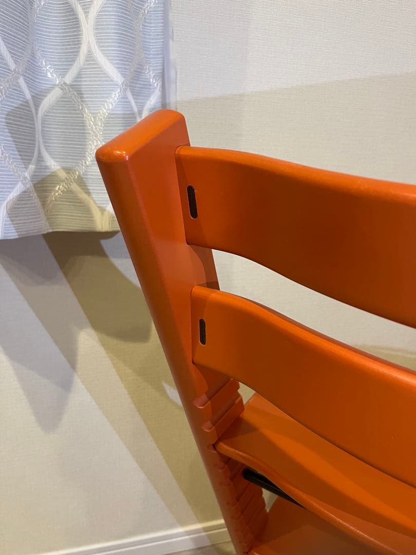 【美品】STOKKE トリップトラップ シリアル4 廃盤色 オレンジ　ハイチェア