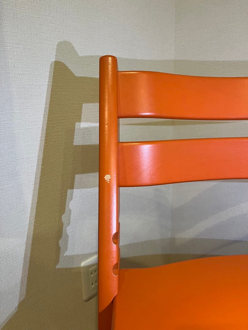 【美品】STOKKE トリップトラップ シリアル4 廃盤色 オレンジ　ハイチェア