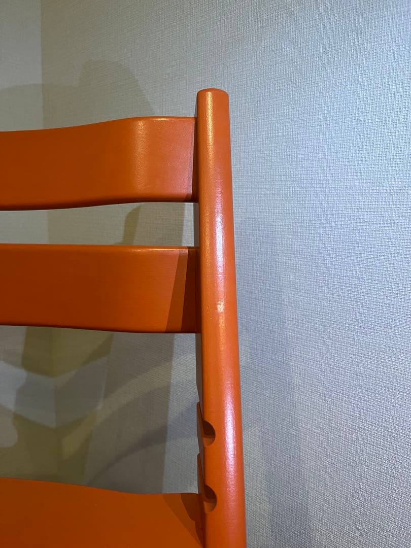 【美品】STOKKE トリップトラップ シリアル4 廃盤色 オレンジ　ハイチェア