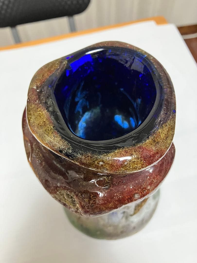 沖縄　琉球ガラス　【故】稲嶺盛吉作　花瓶　宙吹ガラス工房虹　現代の名工