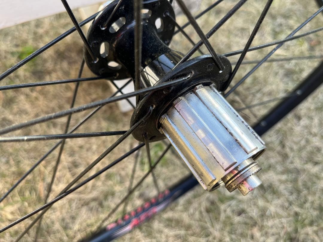 クリスキング　R45 ロードハブ　velocityリム