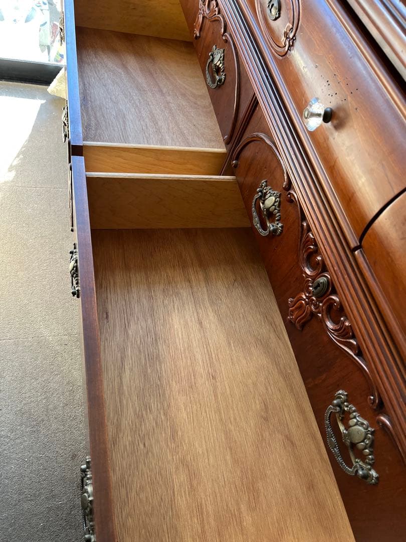 American Drew アメリカン ドリュー アンティーク ドレッサー