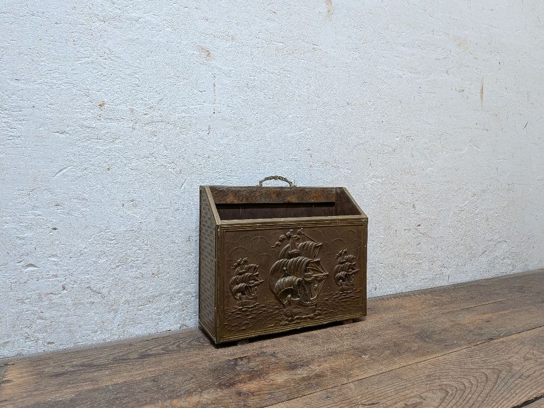 1129 イギリスアンティーク　マガジンラック　雑誌入れ　ケース　英国ビンテージ