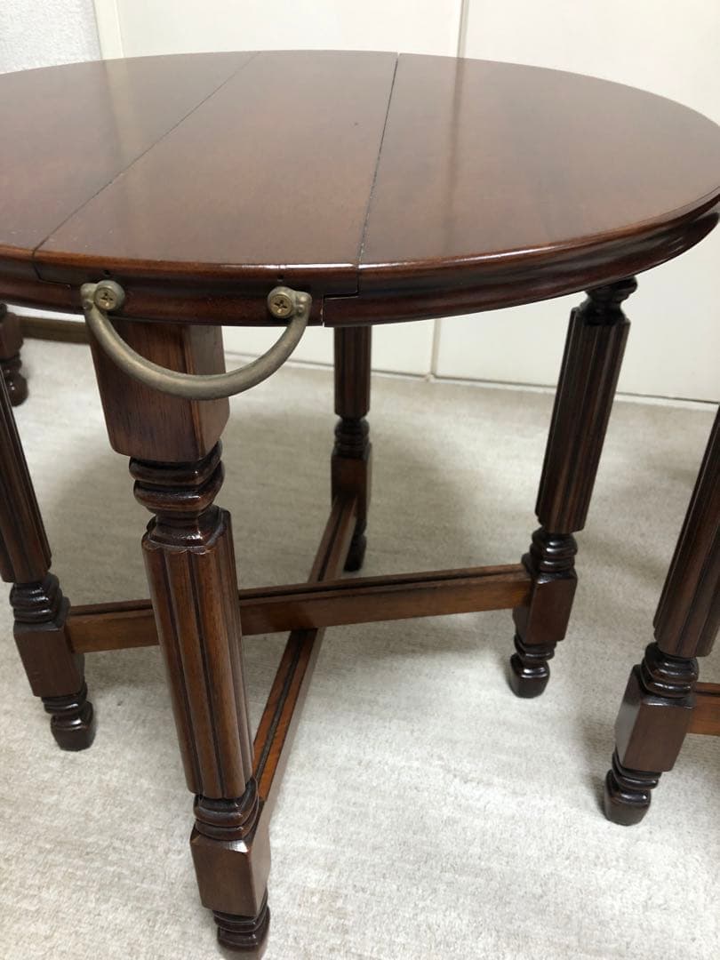 ネストテーブル　サイドテーブル　ドロップリーフ バタフライ　バラスターレッグ