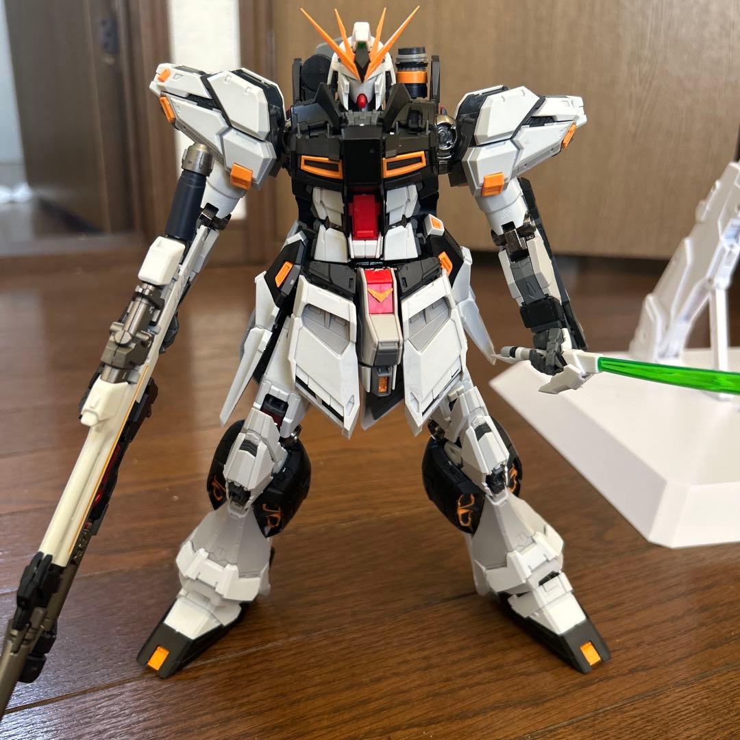 ニューガンダム　海外製