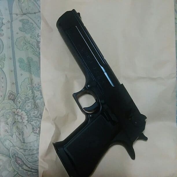 50AE デザートイーグルブルーブラック塗装　ハードキック仕様　状態良。