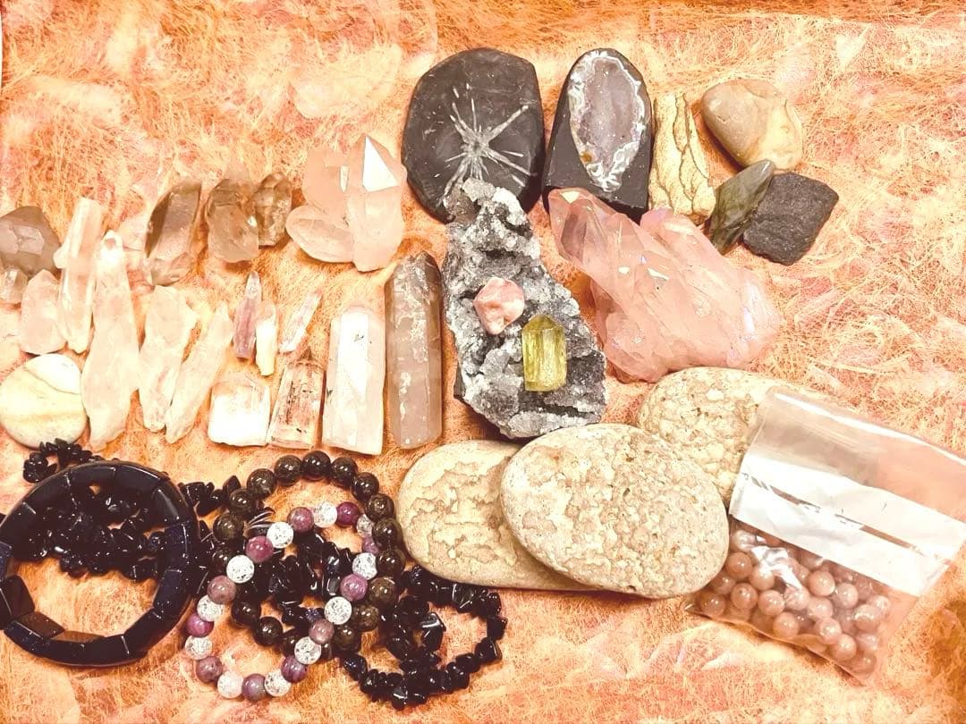 お買得！　天然石・鉱物・パワーストーン・ブレスレットなど　まとめ売り