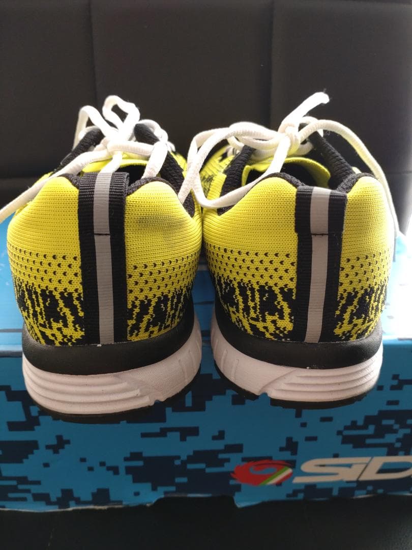 SIDIスニーカー ゴシップ GOSSIP イエロー/ブラック 42(26,5)