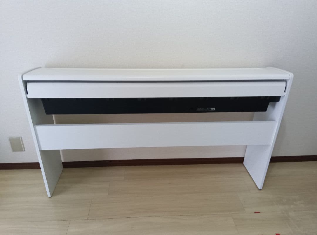 KORG　LP-180ホワイト（引き取り限定品）