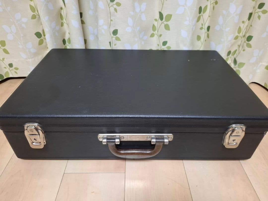 ハンスホイヤー　B♭シングルホルン5ロータリー　Fナチュラル管付き