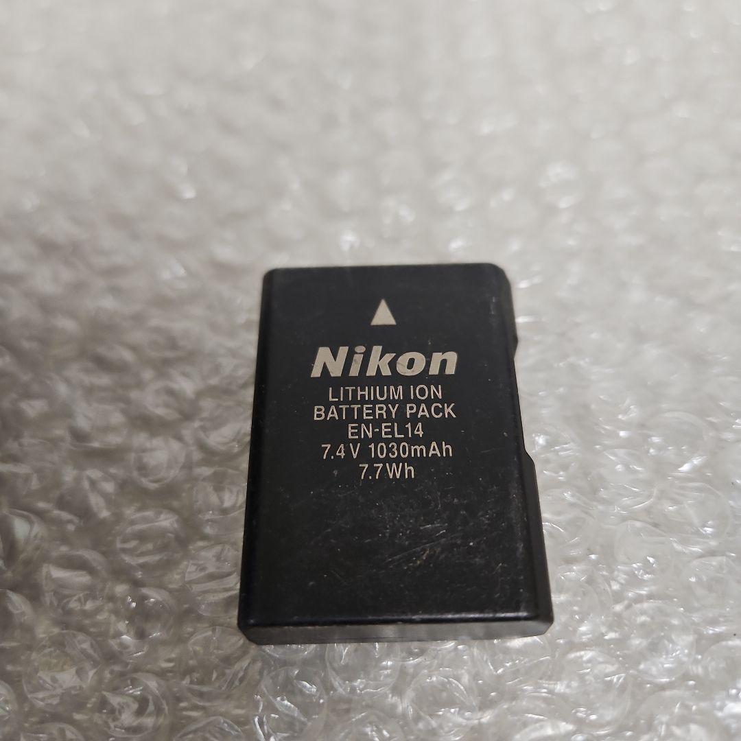 Nikon D3300　バッテリー付