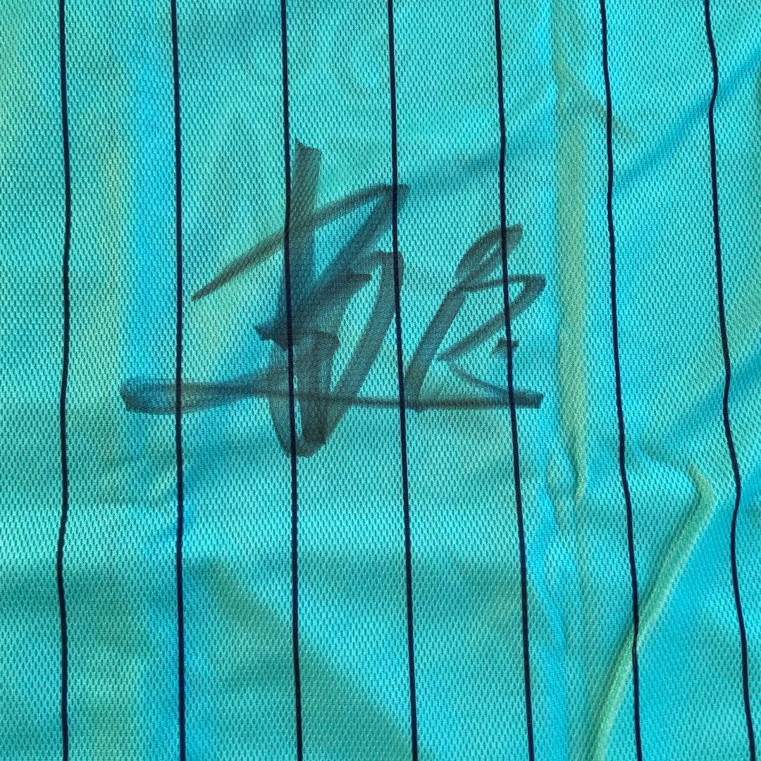 ソフトバンクホークス ユニフォーム 中谷将大選手の直筆サイン入り