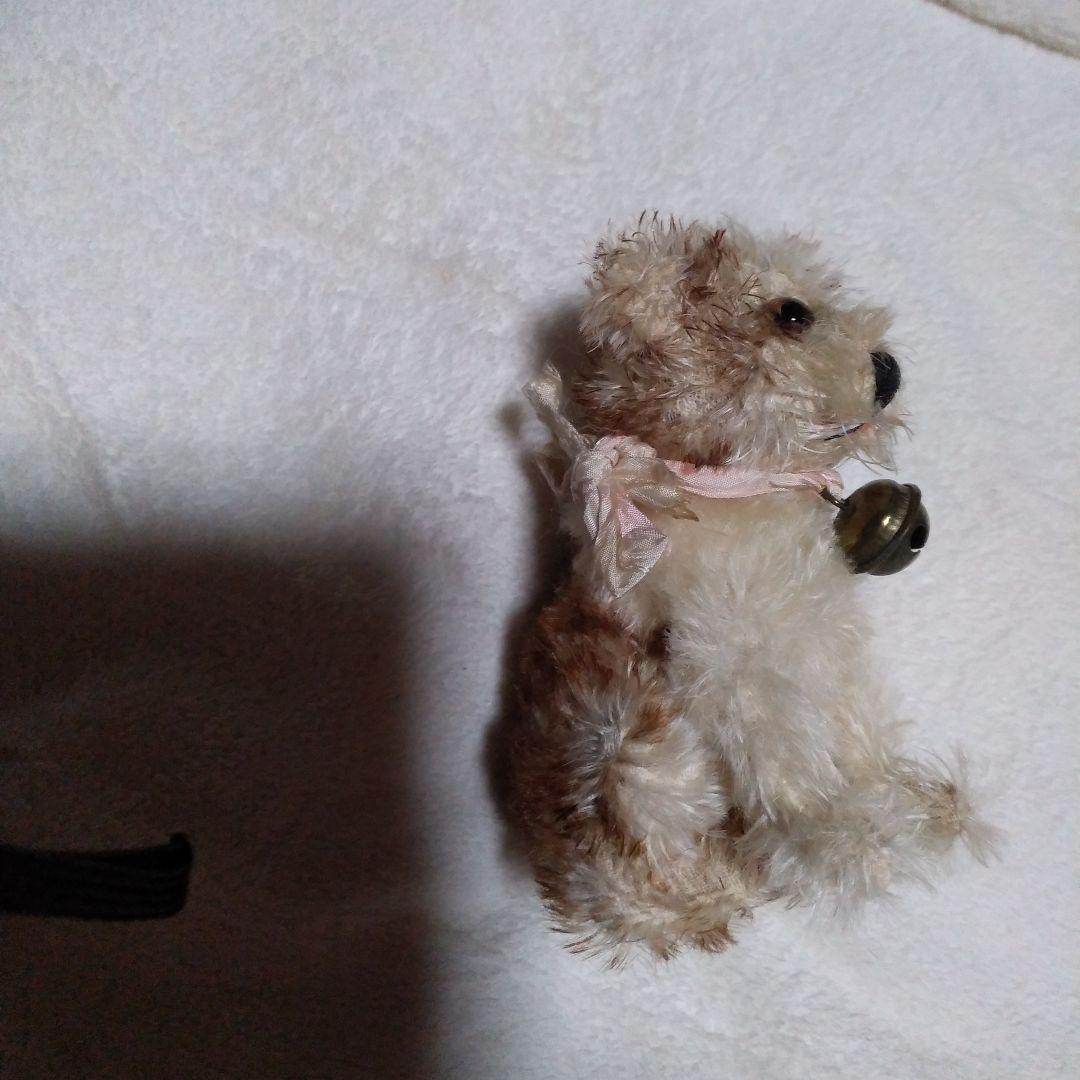 ビンテージシュタイフ・モリー犬のぬいぐるみ ベル付き