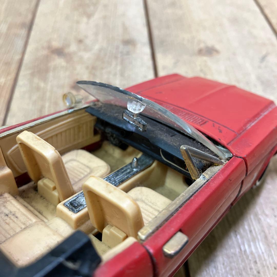 D-壁 1964 フォード マスタング コンバーチブル ミニカー ローダウン
