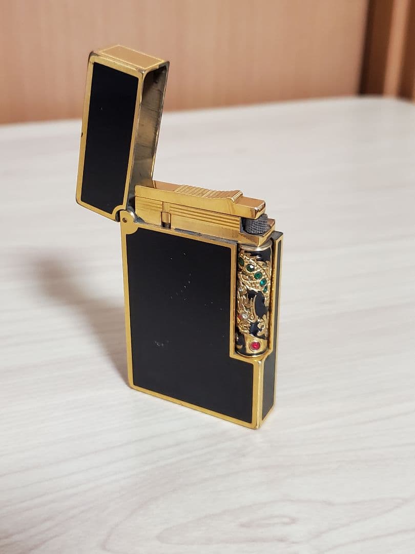 S.T.Dupont エス・ティー・デュポン ガスライター ゴールド×黒