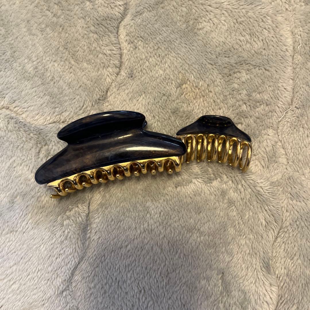 アッカ　ヘアクリップ　2個