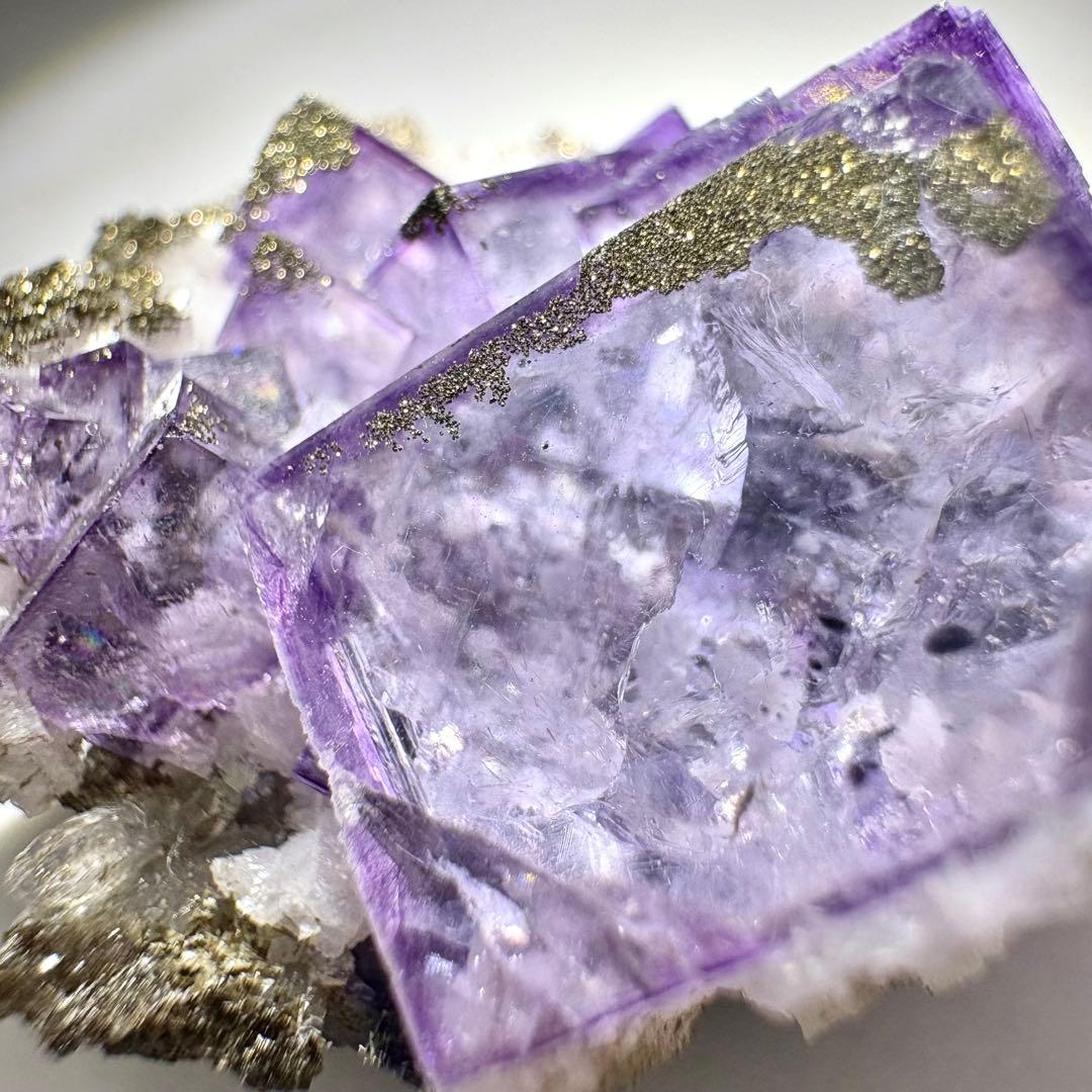 453 中国　ヤオガンシャン産　フローライト&パイライト