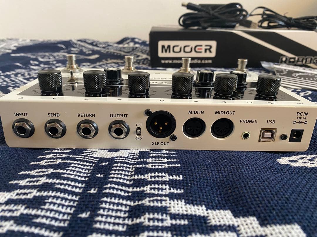 【最終値下げ】MOOER PREAMP LIVE ギターエフェクター