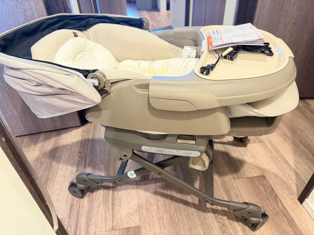 ネムリラ　AUTO SWING BEDi Long ミルキーベージュ