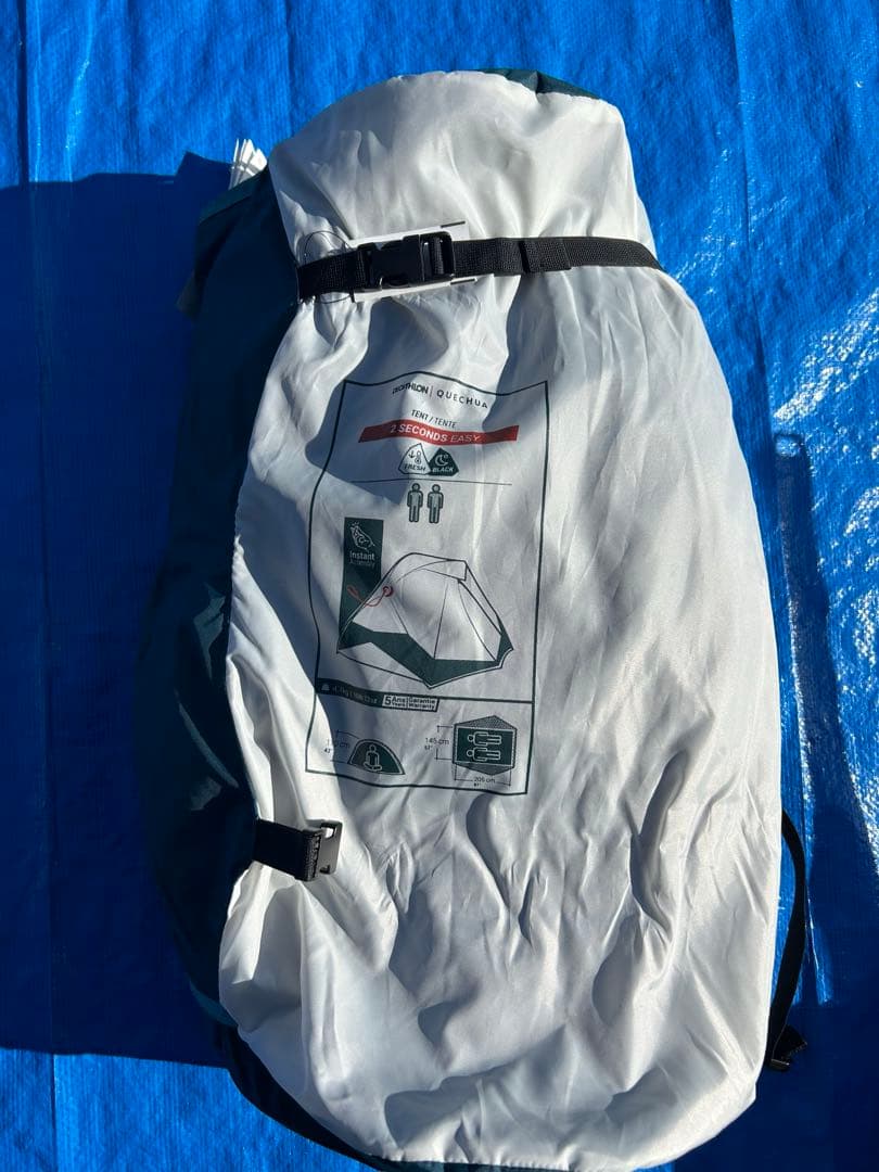 【美品】ケシュア 2 SECONDS EASY FRESH&BLACK