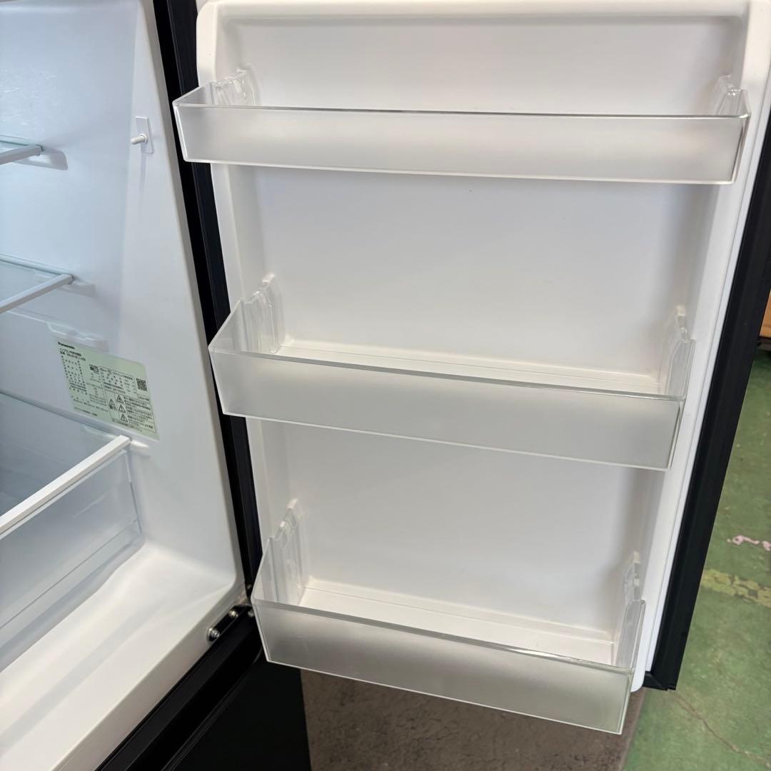 45⭕️冷蔵庫　パナソニック　一人暮らし　黒　24年　安い　綺麗　設置無料　右開